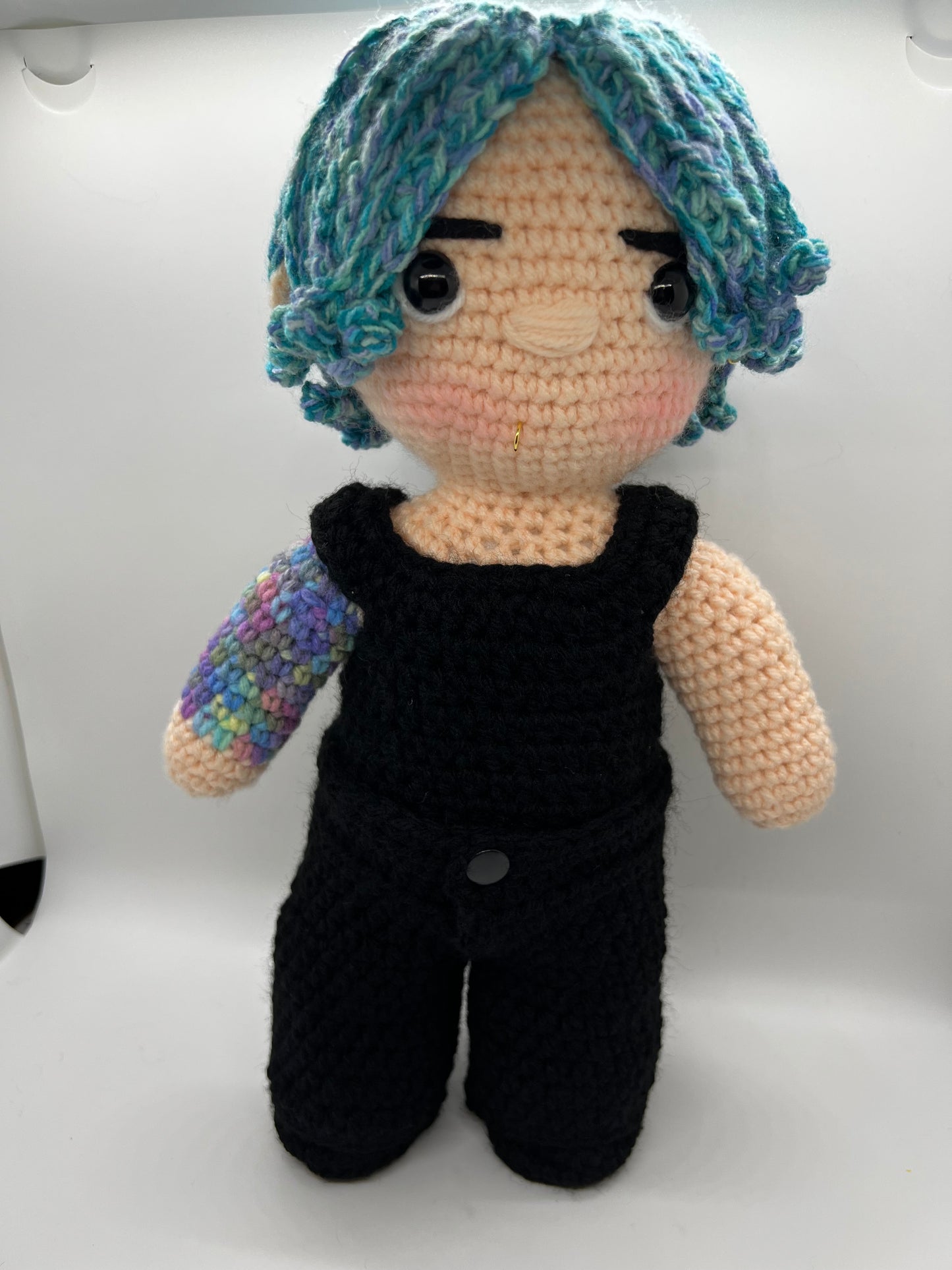 Made to order: JK with blue hair, fashion magazine photoshoot